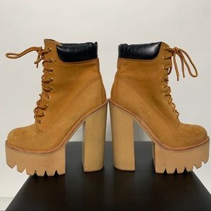 Jeffrey Campbell Boot in wheat Nubuck (Exclusive)